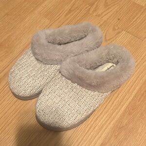 Dearfoams Soft Knit Gray Slippers Medium 7-8
